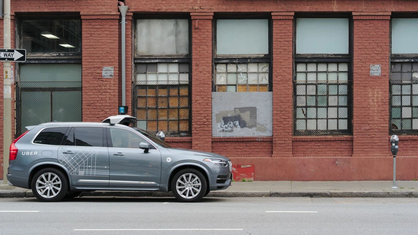 The bumpy road: An incomplete history of the self-driving car