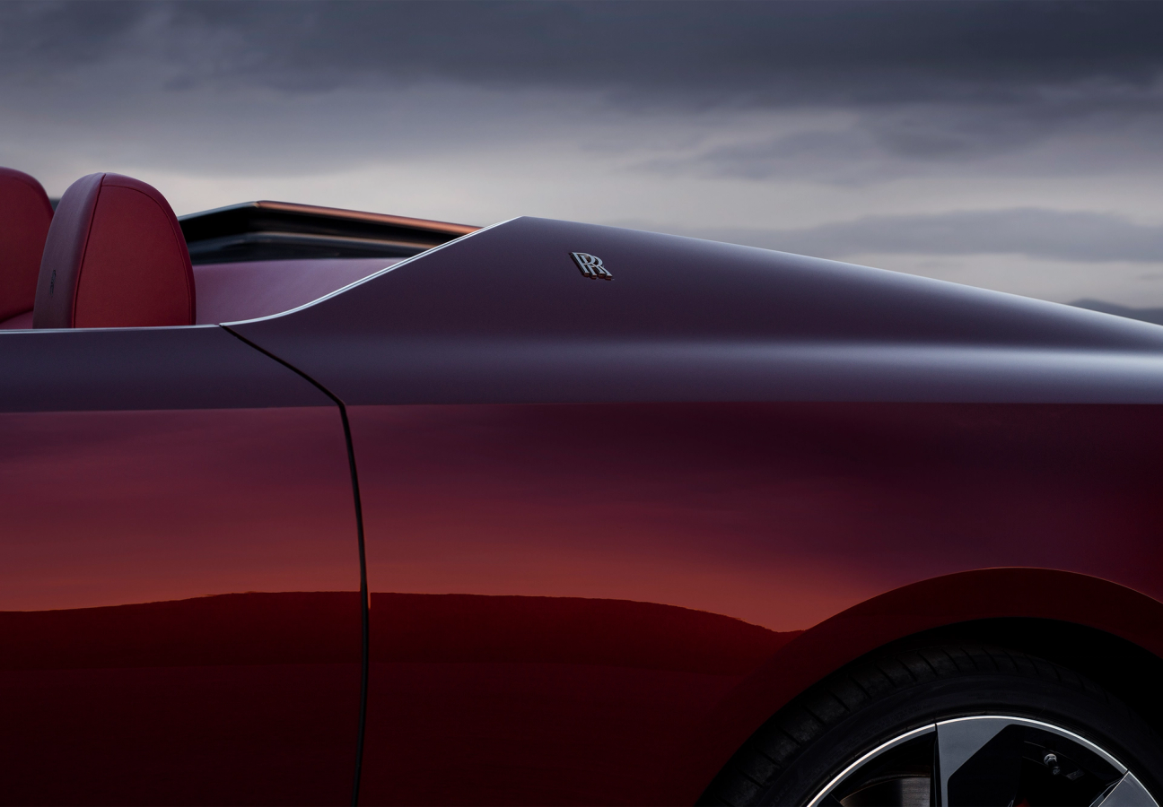Side of the Rolls-Royce La Rose Noire