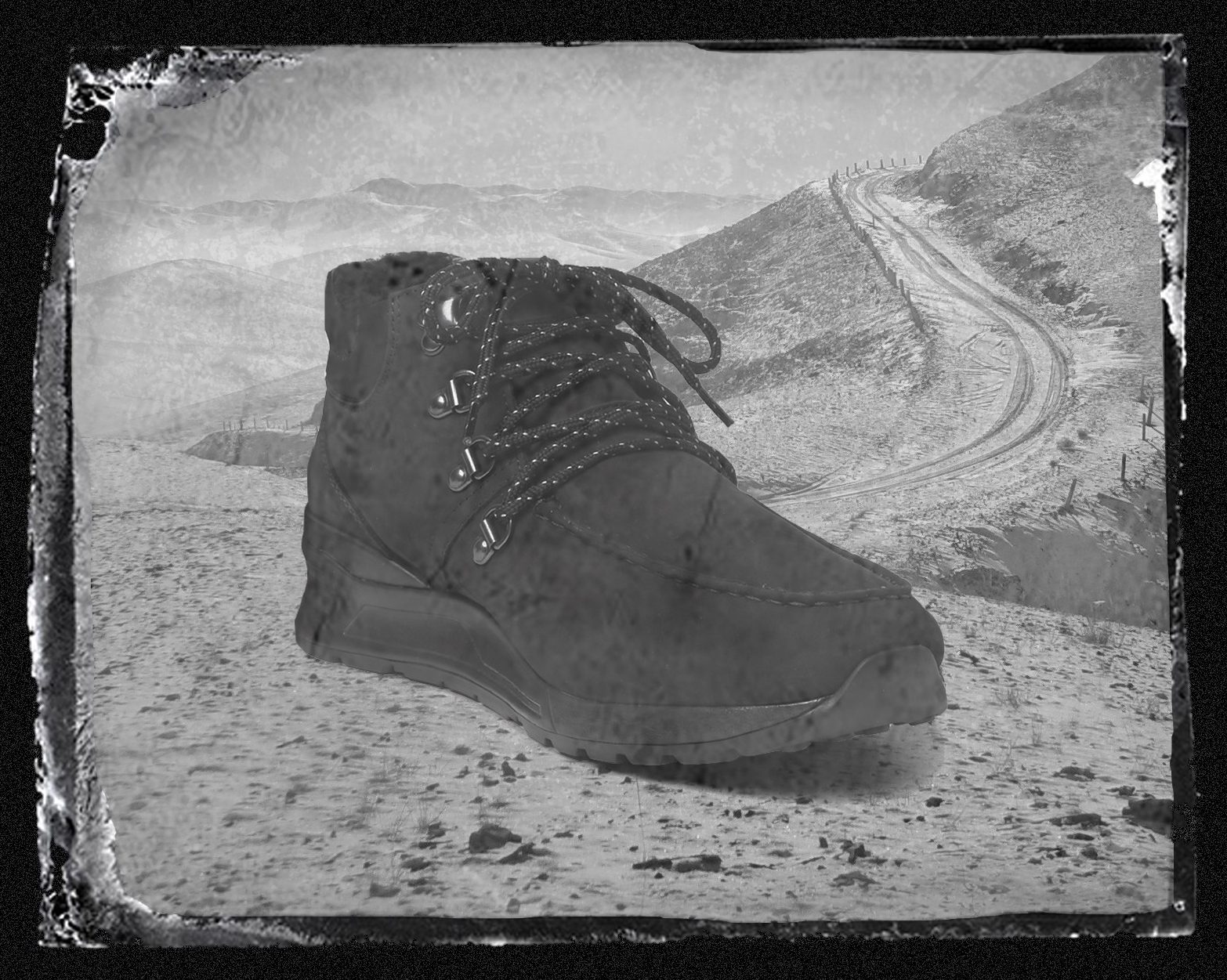 Tod’s Shearling-Lined Suede Boots