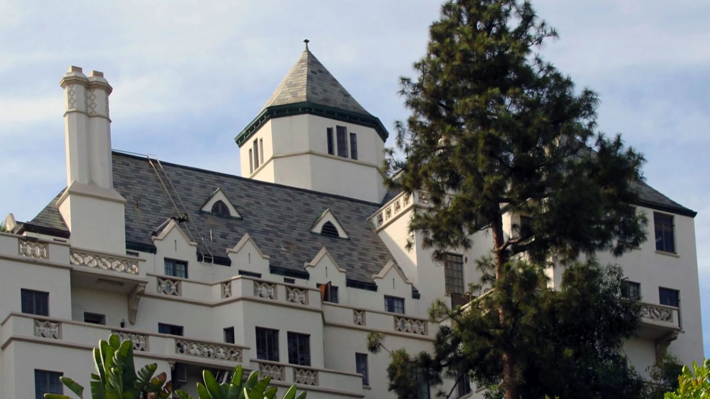Secrecy, scandal and celebrity down at Chateau Marmont