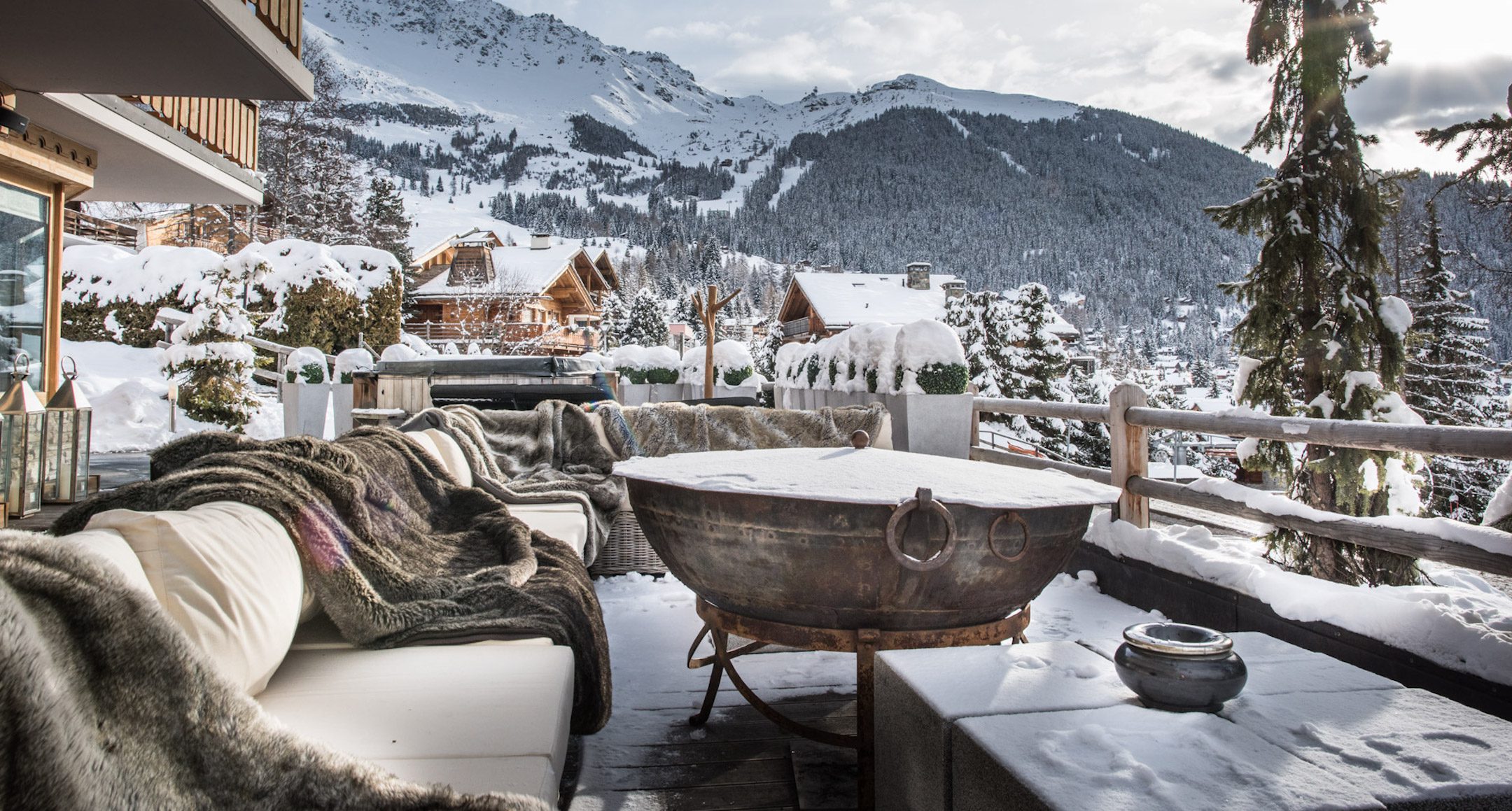 Top 10 Must-Have Amenities in Luxury Ski Chalets - Christie's International  Real Estate