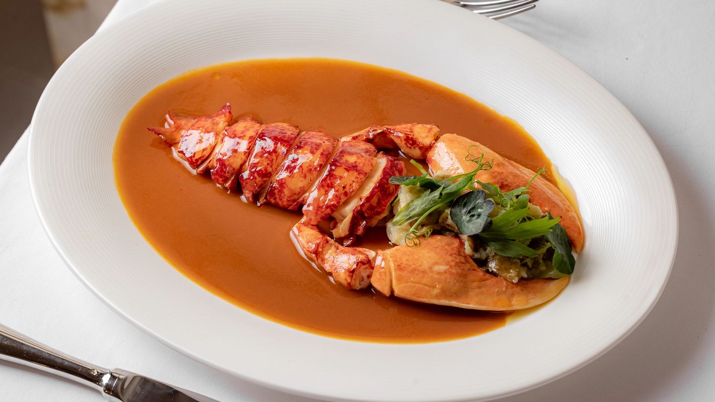 Claridge’s Restaurant review: a hospitality classic prunes the script