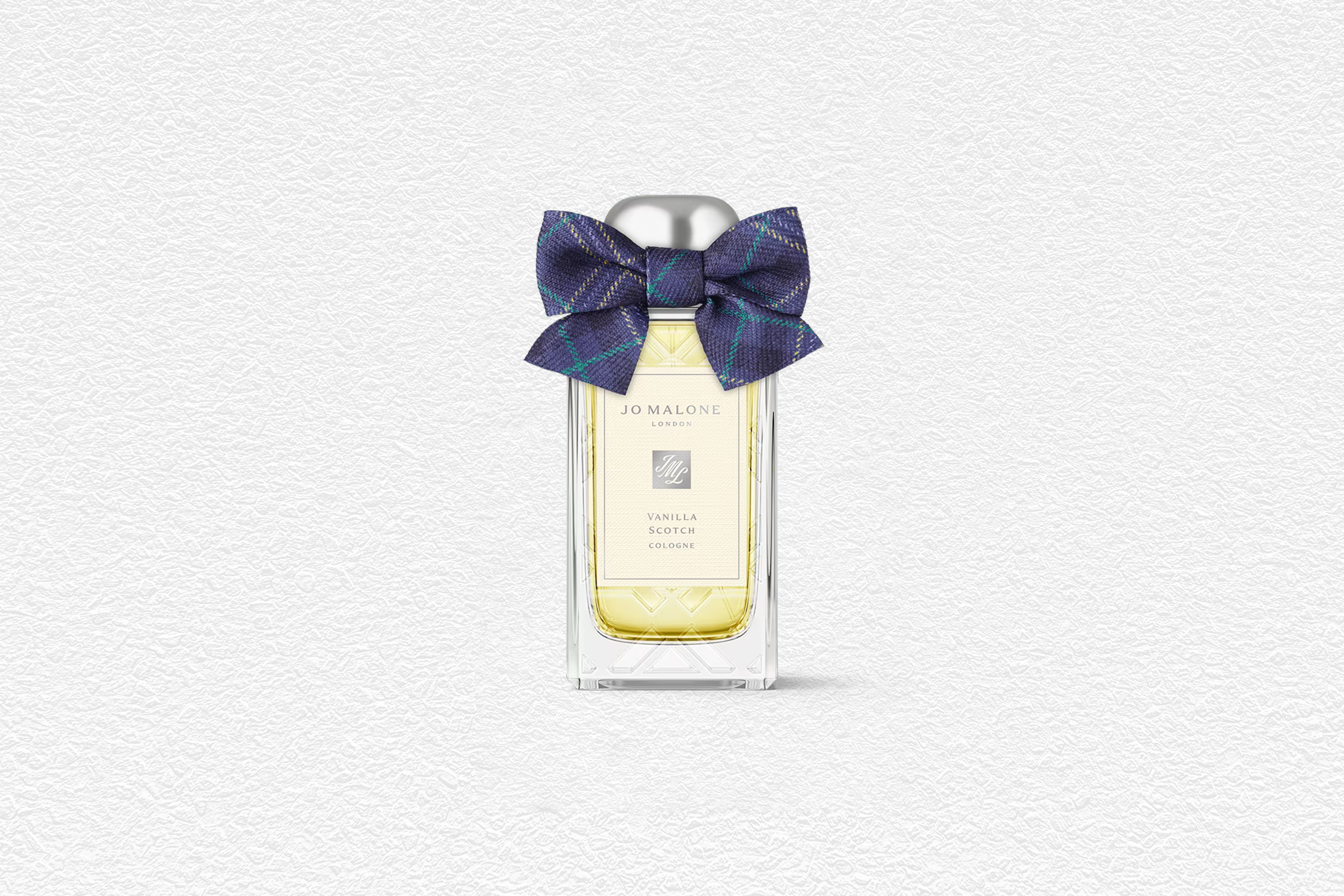 Editor’s Picks: Jo Malone London fragrance, Breitling watch, N.Peal cardigan and Slowear trousers
