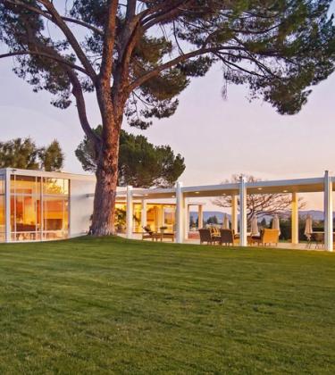 Take a look around Frank Sinatra’s Los Angeles home