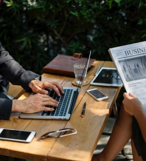 A gentleman’s guide to dating at work (without ending up in HR)