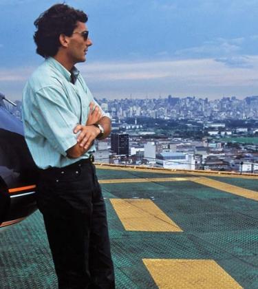 How to dress like Formula One legend Ayrton Senna