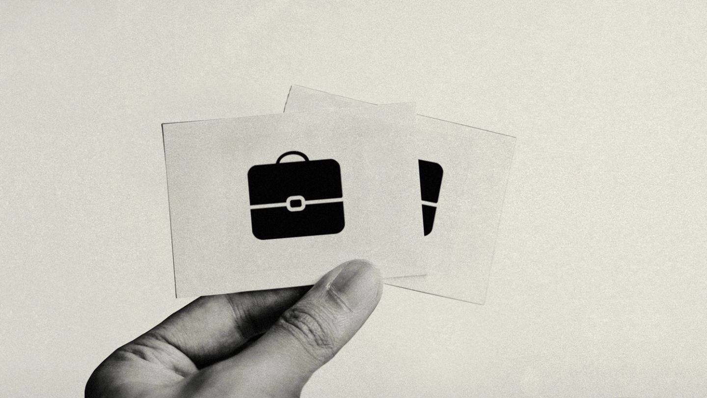 What your business card says about you
