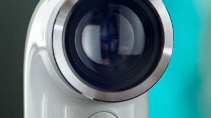 The remarkable Re Camera