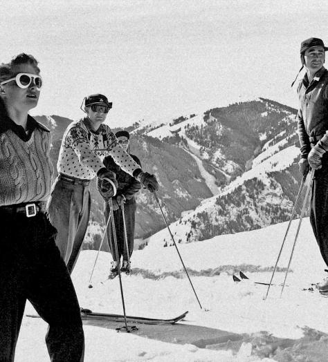 people-skiing