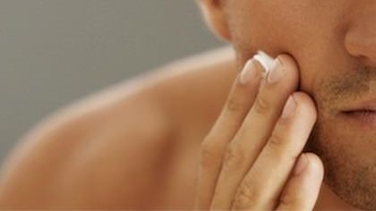 GROOMING – 5 THINGS EVERY MAN SHOULD DO IN THE MORNING