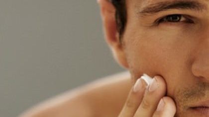 GROOMING – 5 THINGS EVERY MAN SHOULD DO IN THE MORNING