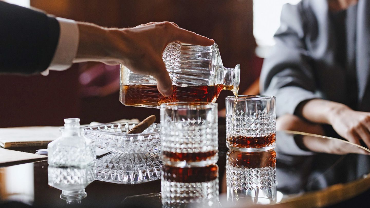 Here’s why every man should own a whisky decanter