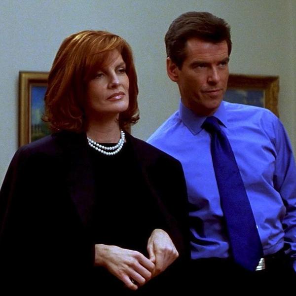 When should you give a girl your jacket? The Gentleman's Journal