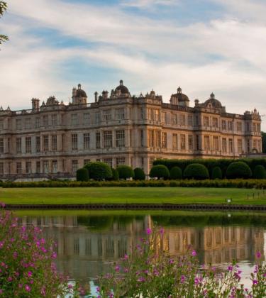 How to decorate your stately home