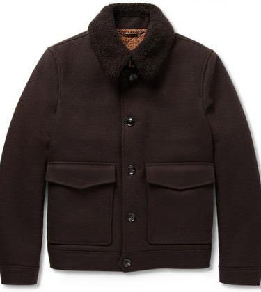 5 wardrobe essentials that every gentlemen needs in 2015