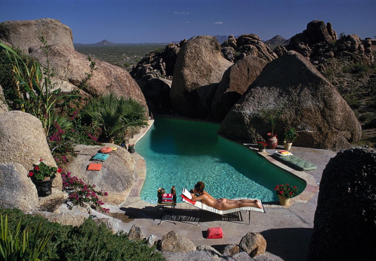 slim aarons poolside in the usa