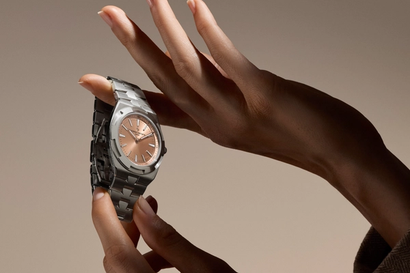 Watch of the Week: Smoking salmon