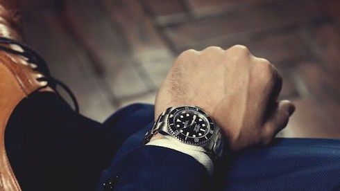 Are watches a better investment than stocks?