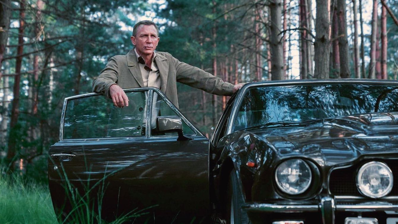 Here are all the cars Bond will drive (and wreck) in No Time To Die