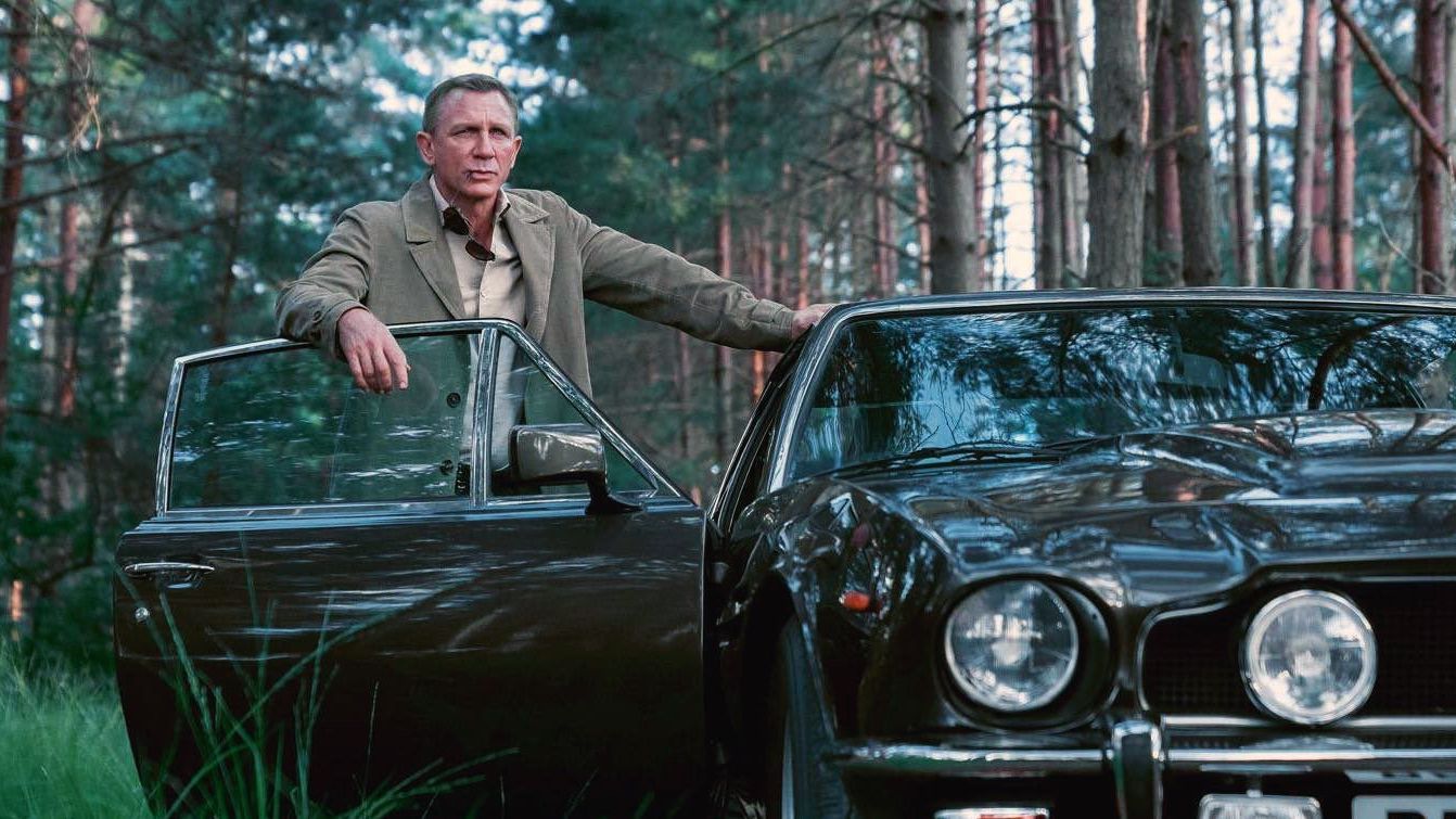 Here are all the cars Bond will drive (and wreck) in No Time To Die