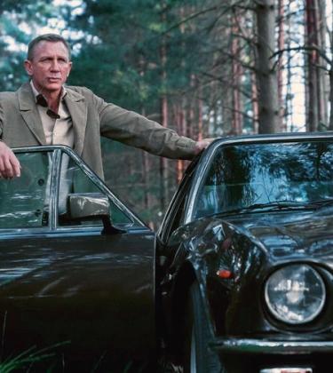 Here are all the cars Bond will drive (and wreck) in No Time To Die