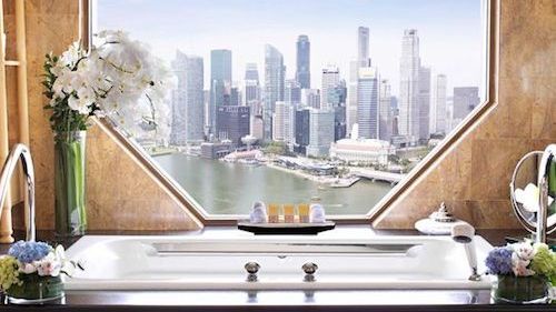 The 10 coolest baths in the world (with insane views)