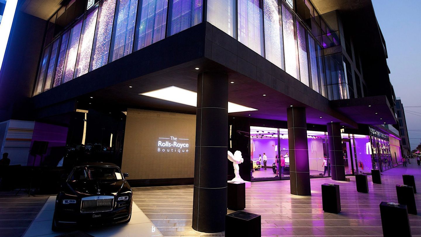 Step inside Rolls-Royce’s first ever ‘experimental showroom’