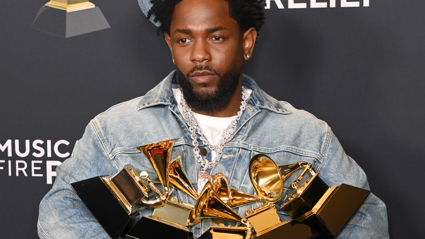 Was Kendrick Lamar's Grammys Canadian tuxedo a nod to Drake?