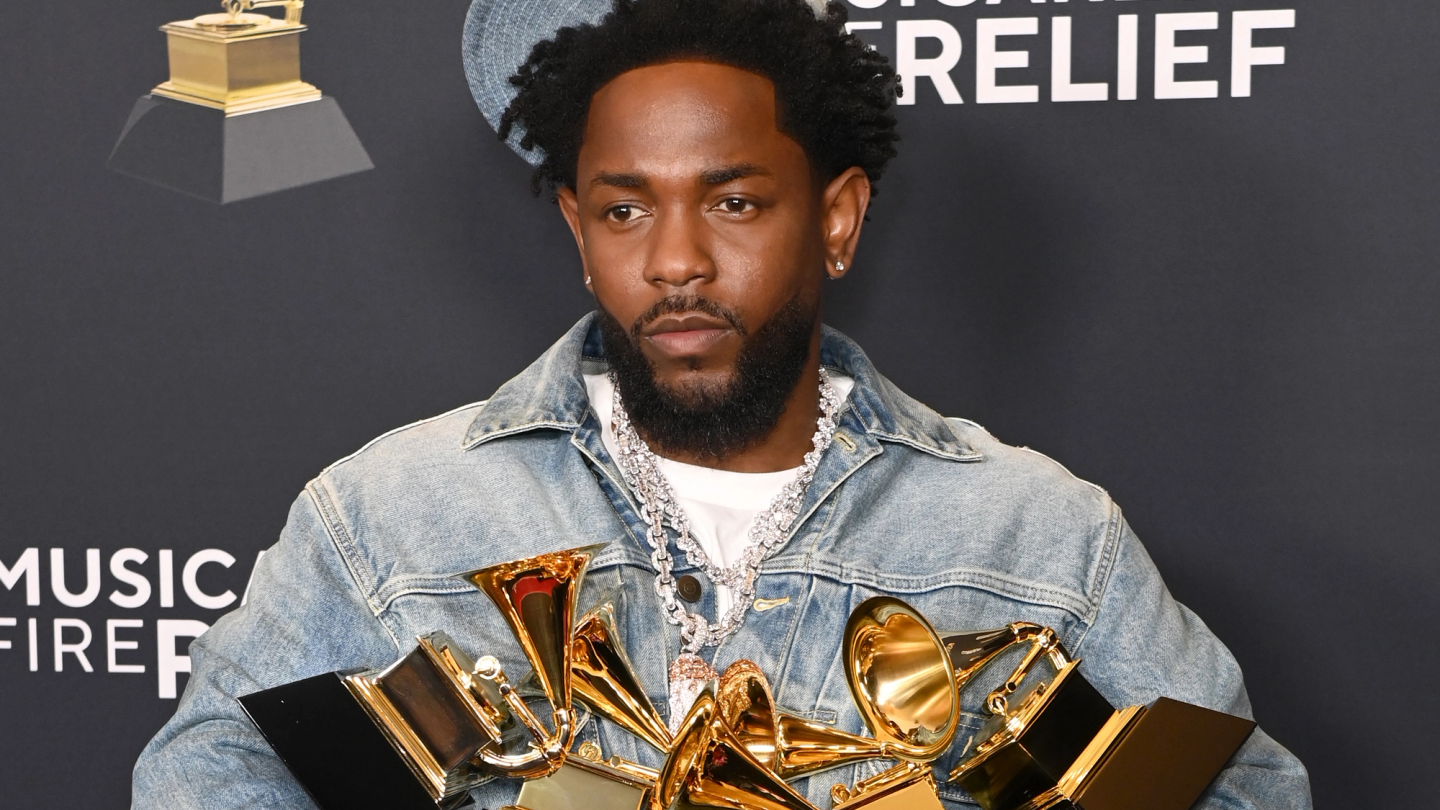 Was Kendrick Lamar's Grammys Canadian tuxedo a nod to Drake?