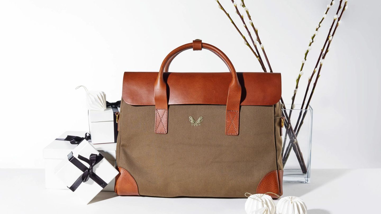 Advent Calendar Day 14: Bennett Winch Briefcase