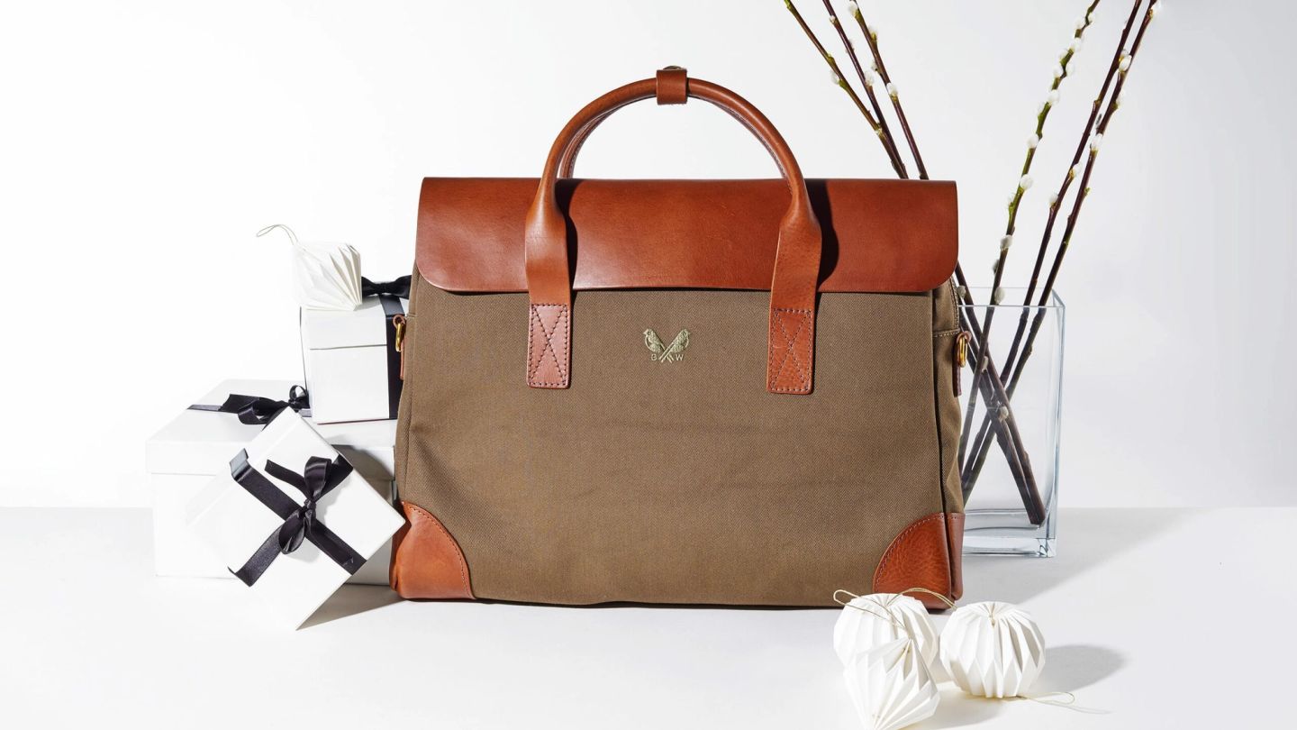 Advent Calendar Day 14: Bennett Winch Briefcase