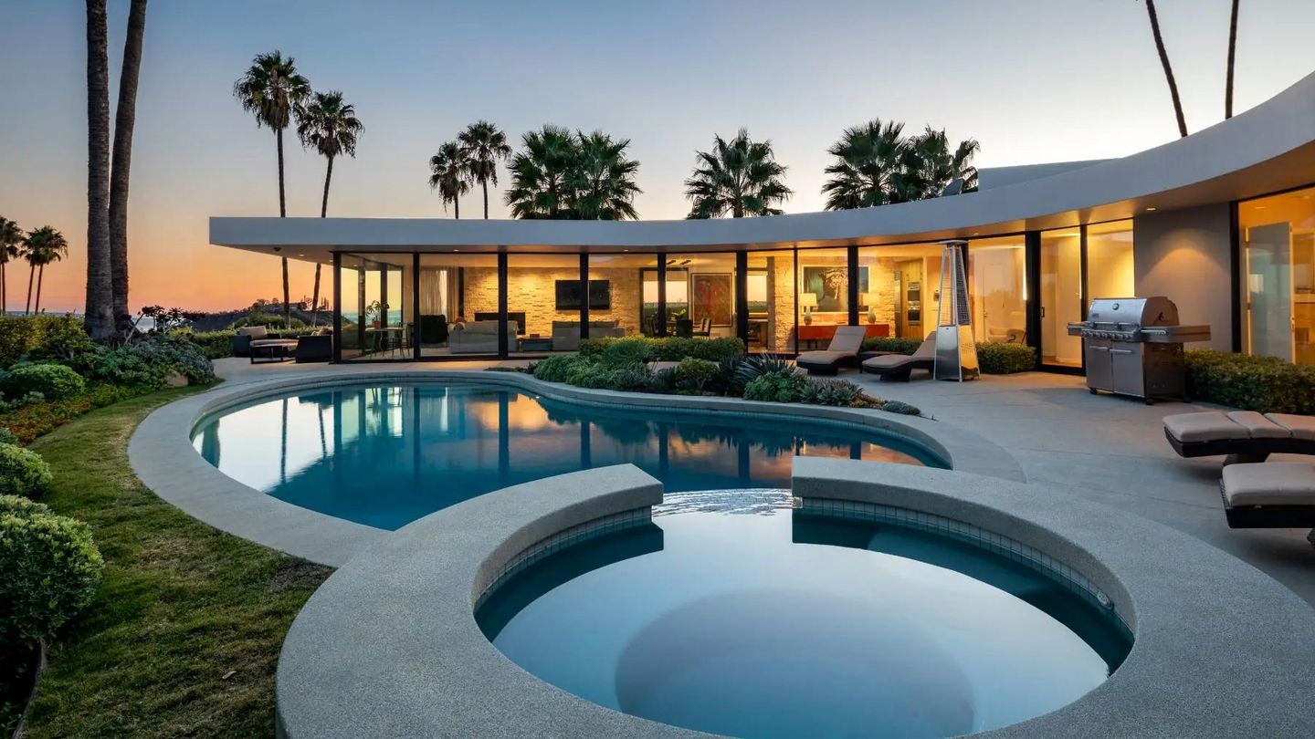 Elon Musk’s California house has just gone up for sale