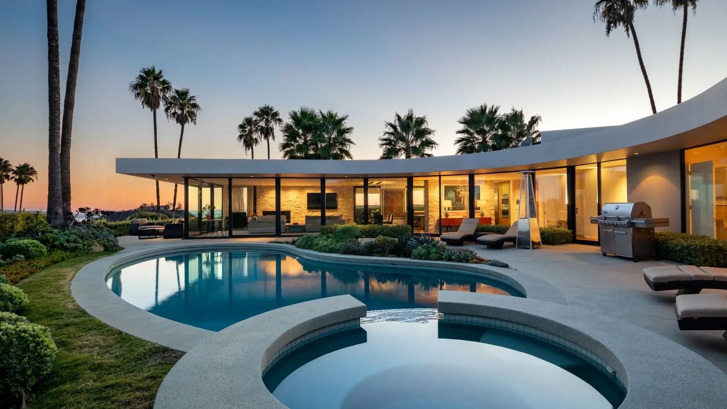 Elon Musk’s California house has just gone up for sale