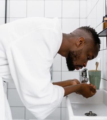 The best men’s exfoliators for every skin type