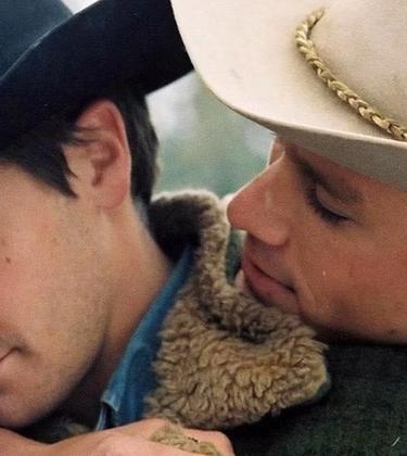 5 tips for surviving a long distance relationship