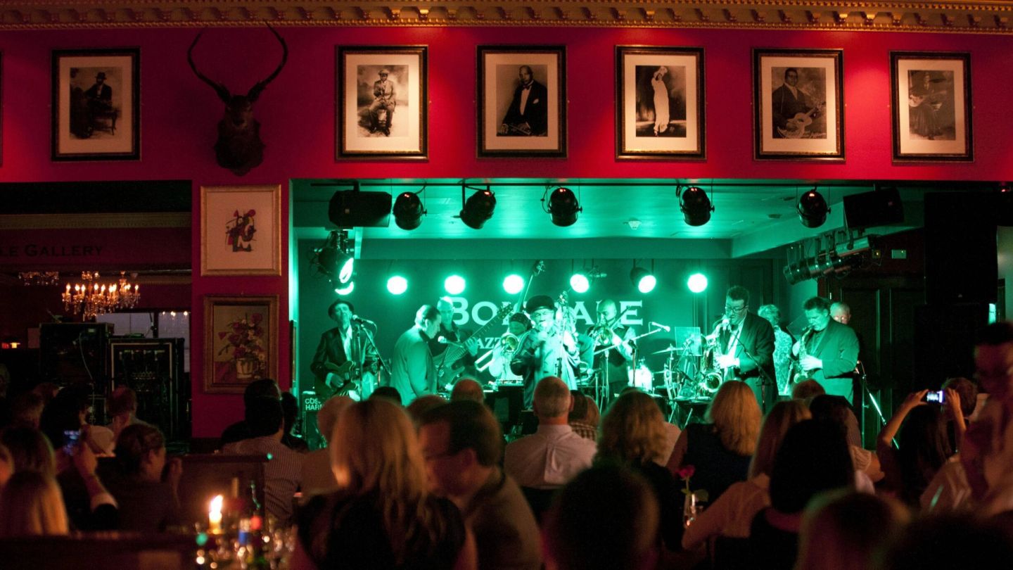 Enjoy whisky, cigars and live music at The Boisdale of Canary Wharf
