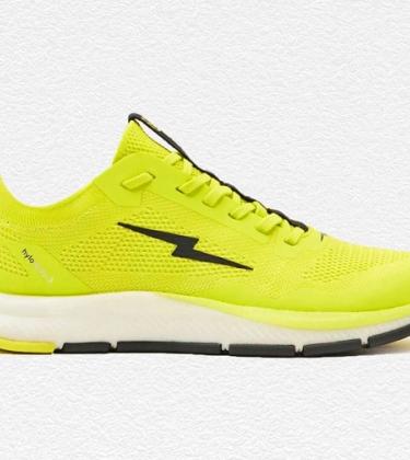 Editor’s Picks: Hylo Sneakers, Snowboard and Porsche Concept Car