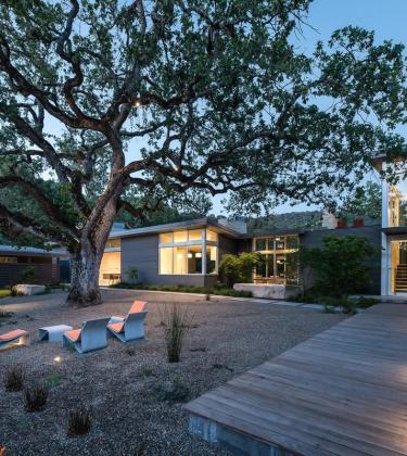 Live like a modern-day cowboy at California’s Ranch O|H