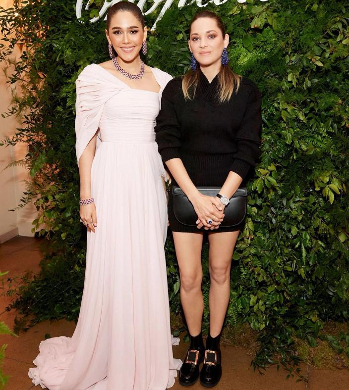Araya Hargate and Marion Cotillard
