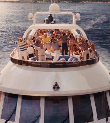 The foolproof guide to crashing a yacht party