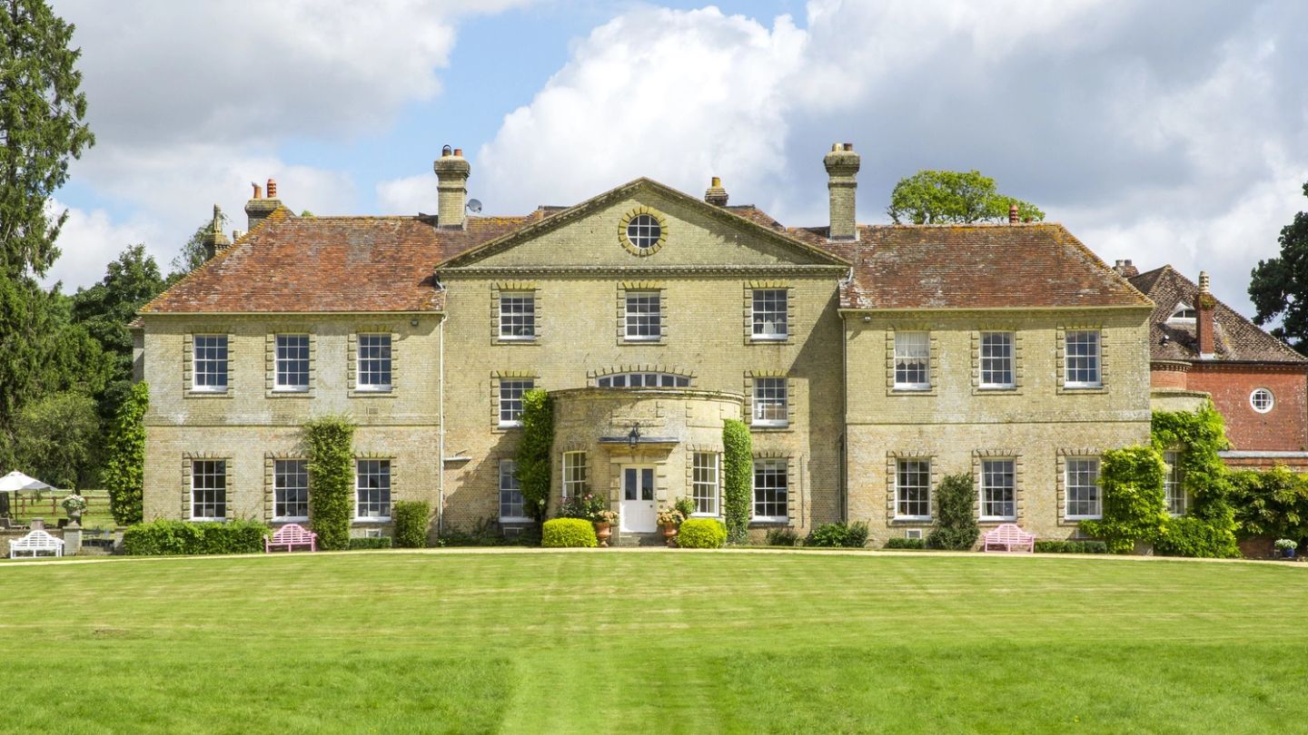 If you’re looking for the ultimate English country manor, we’ve found it
