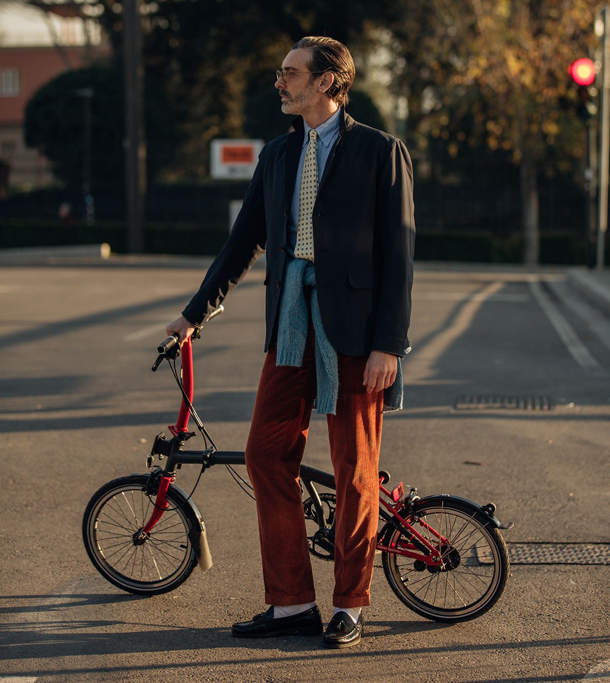 Win a Brompton bike and matching blazer with Oliver Spencer