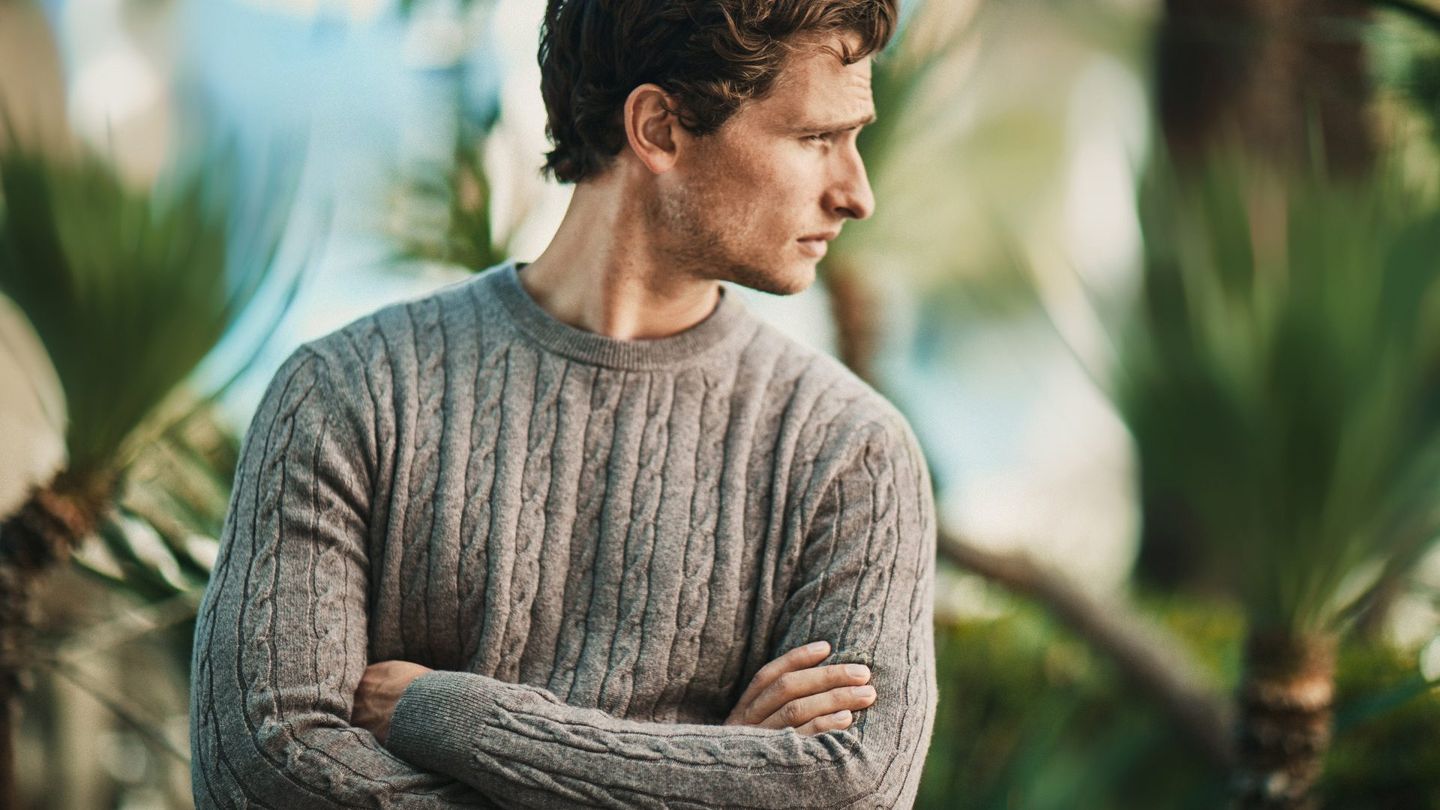 These are the 5 best cashmere jumpers for men
