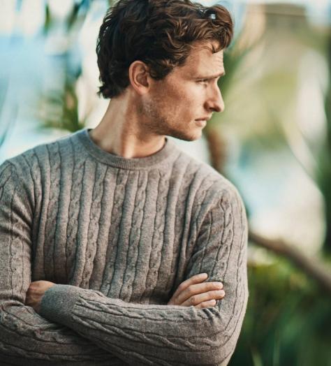 These are the 5 best cashmere jumpers for men