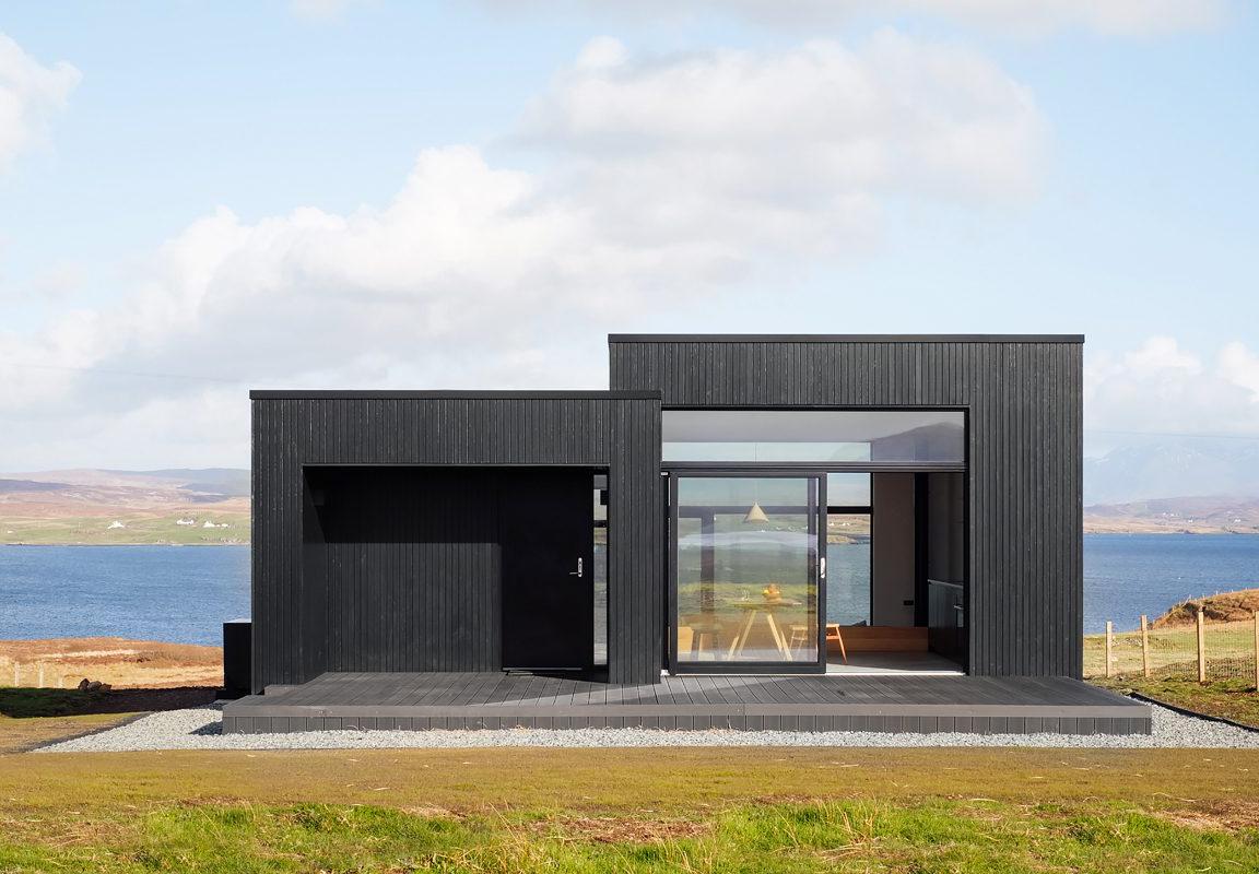 Harlosh Black H