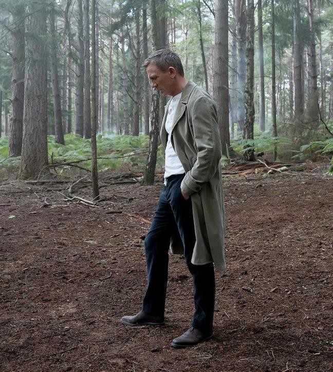 james bond brands product placement 007 crockett jones