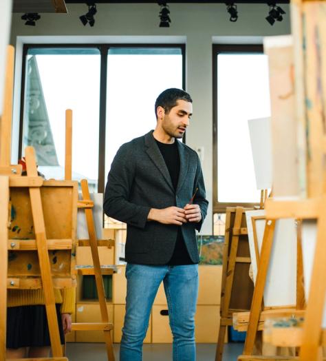 How to commission a portrait, according to the Royal Society of Portrait Painters