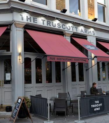 The Truscott Arms restaurant review
