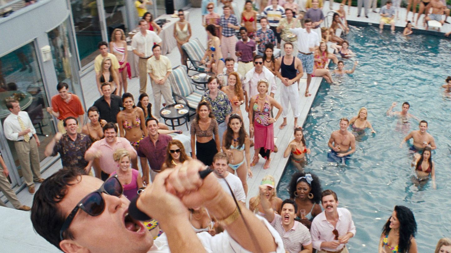 How to throw the ultimate house party