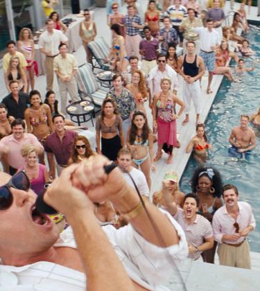 How to throw the ultimate house party